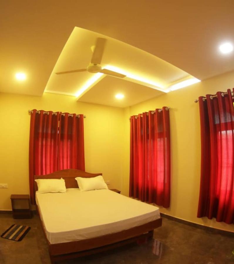 Meghdoot River Resort Коччи Экстерьер фото